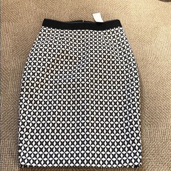 NWT Banana Republic skirt - Picture 2 of 6